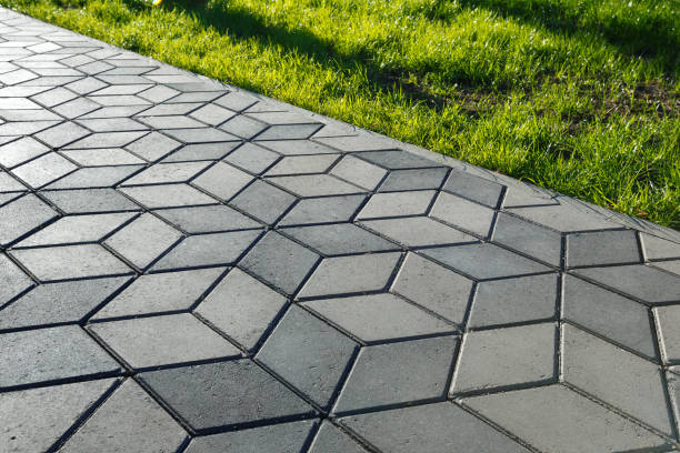 Best Residential Driveway Paver Services  in Pasadena, CA